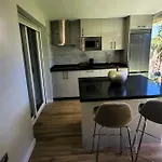 Ansa Beach Apartment - Cabopino, Marbella - Garden Level